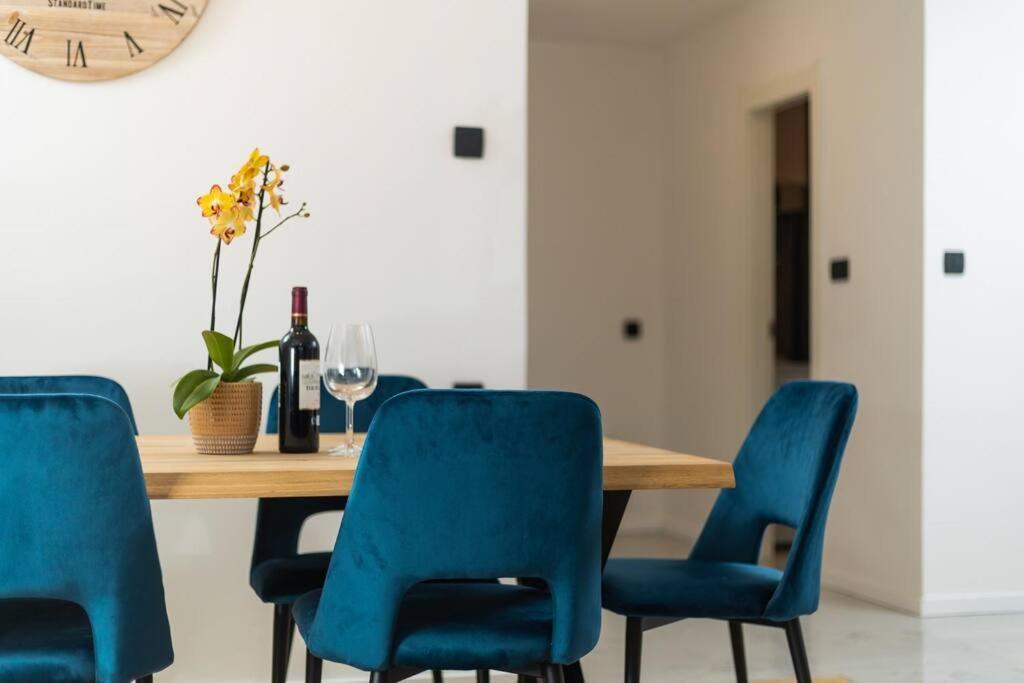 Glow Apartma